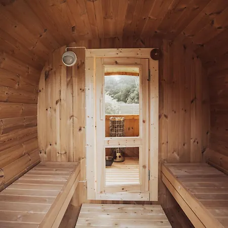 Stunning In Unknown With 2 Bedrooms, Sauna And Wifi