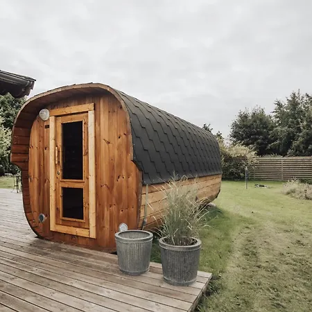 Stunning In Unknown With 2 Bedrooms, Sauna And Wifi *