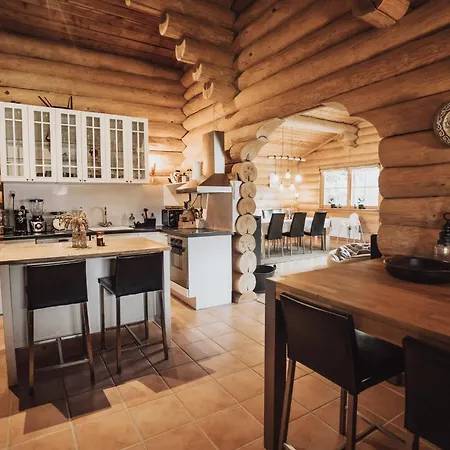 Hébergement de vacances Stunning In Unknown With 2 Bedrooms, Sauna And Wifi